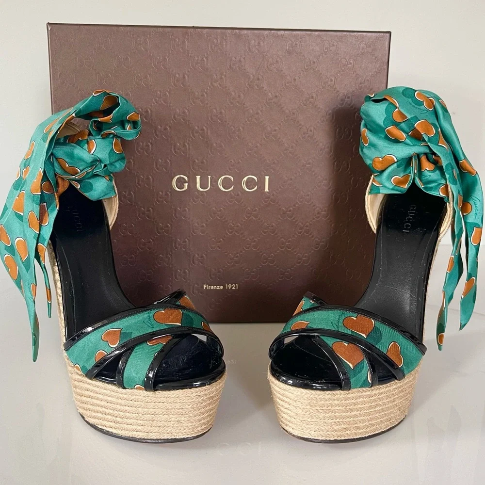AUTHENTIC GUCCI WEDGE SANDALS